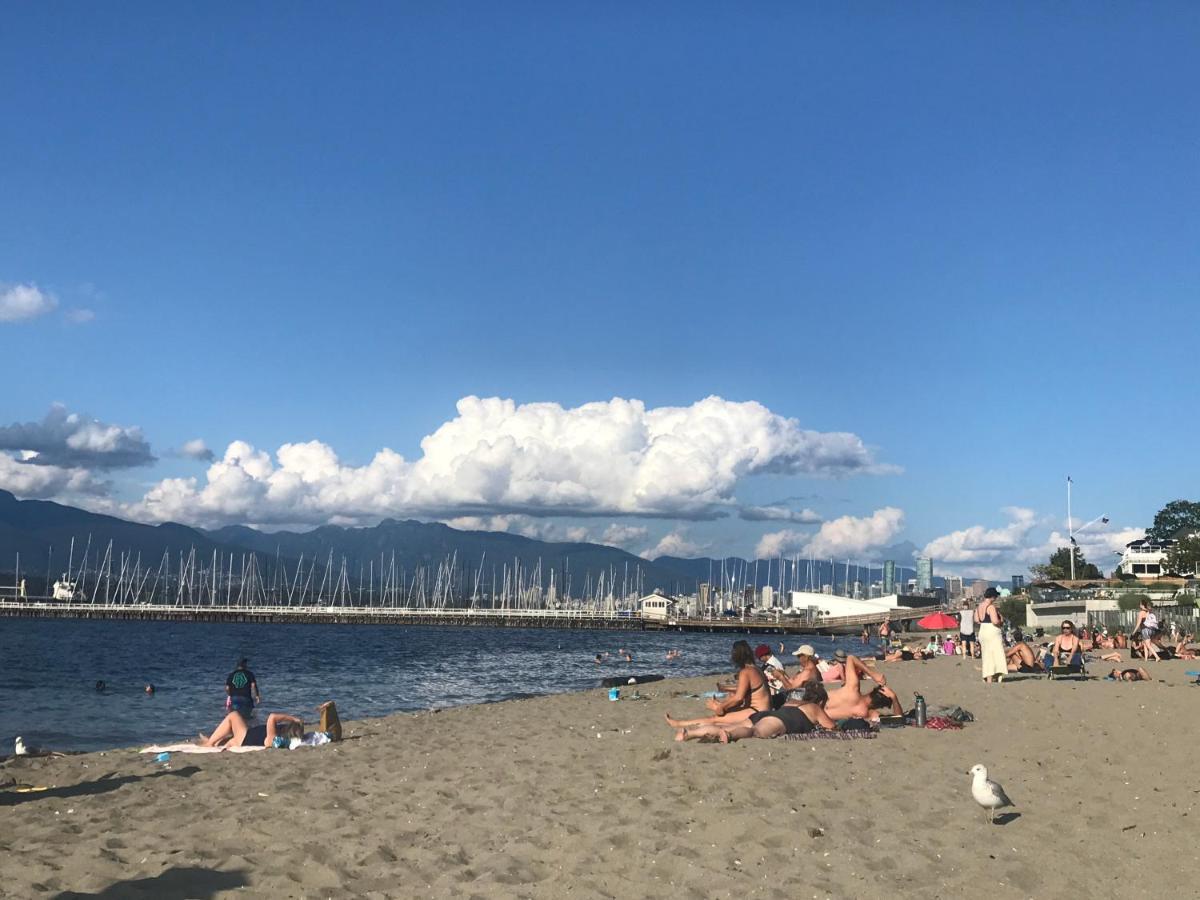 Heart Of Kitsilano Area,5 Mins Walk To Kits Beach,No Share With Other People Stay Vancouver Zewnętrze zdjęcie